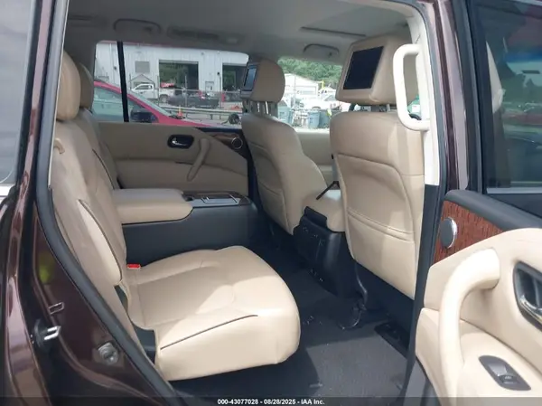 JN8AY2NF1H9300292 2017 NISSAN ARMADA - Image 8