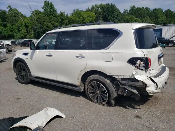 JN8AY2NF2J9332108 2018 NISSAN ARMADA - Image 2