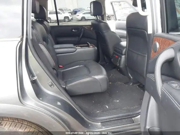JN8AY2NF2J9333369 2018 NISSAN ARMADA - Image 8