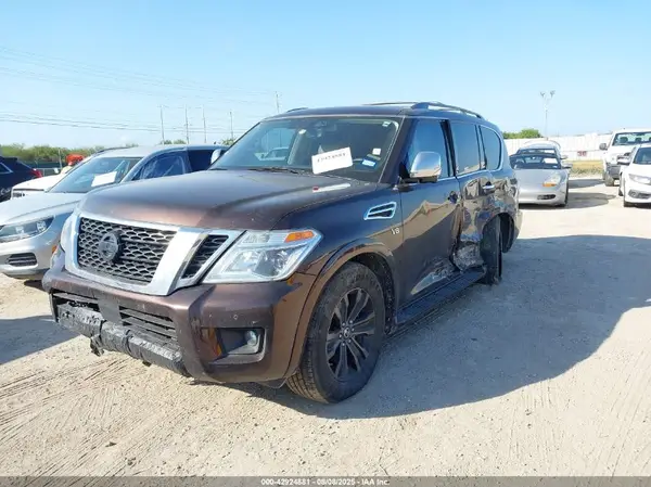 JN8AY2NF2K9352862 2019 NISSAN ARMADA - Image 2