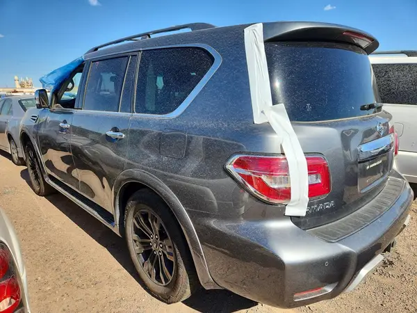 JN8AY2NF3H9304716 2017 NISSAN ARMADA - Image 2
