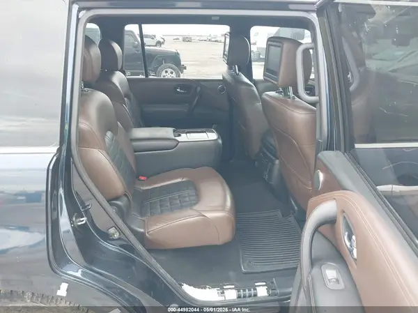 JN8AY2NF3J9332859 2018 NISSAN ARMADA - Image 8