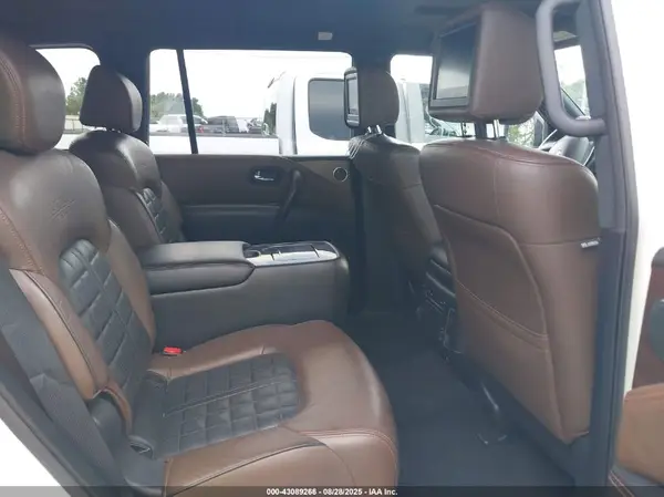 JN8AY2NF3K9350117 2019 NISSAN ARMADA - Image 8