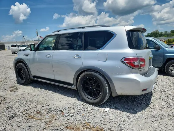 JN8AY2NF4J9330814 2018 NISSAN ARMADA - Image 2