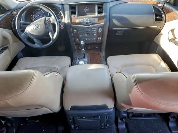 JN8AY2NF4J9330960 2018 NISSAN ARMADA - Image 8