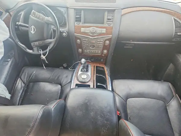 JN8AY2NF4J9330991 2018 NISSAN ARMADA - Image 8