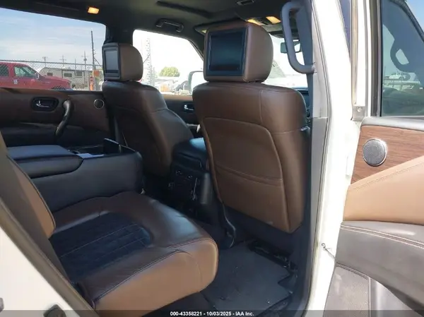 JN8AY2NF4J9332367 2018 NISSAN ARMADA - Image 8