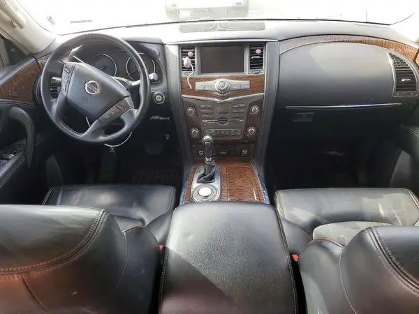 JN8AY2NF4JX300062 2018 NISSAN ARMADA - Image 8