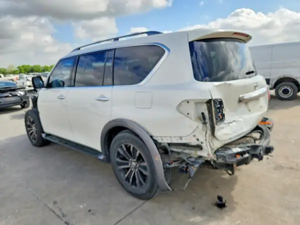 JN8AY2NF5H9304152 2017 NISSAN ARMADA - Image 2