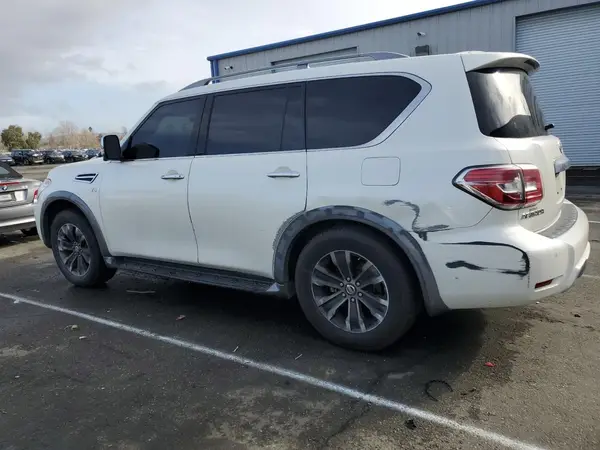 JN8AY2NF5J9332619 2018 NISSAN ARMADA - Image 2