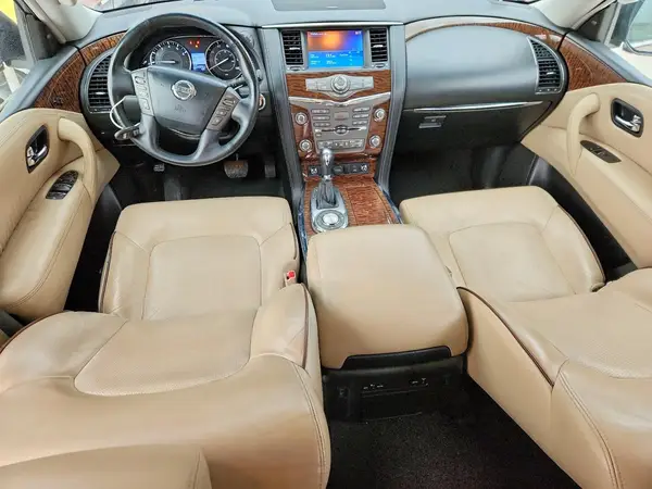 JN8AY2NF6H9301356 2017 NISSAN ARMADA - Image 8