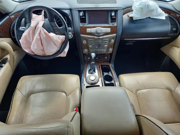 JN8AY2NF6H9304497 2017 NISSAN ARMADA - Image 8