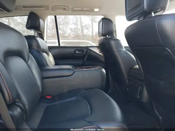 JN8AY2NF7J9330533 2018 NISSAN ARMADA - Image 8