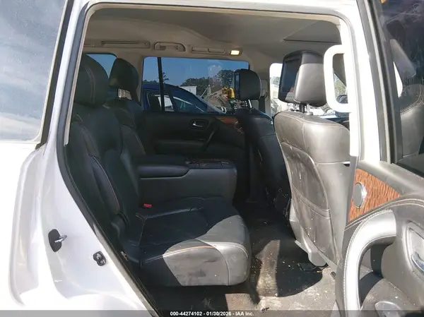 JN8AY2NF7J9331763 2018 NISSAN ARMADA - Image 8