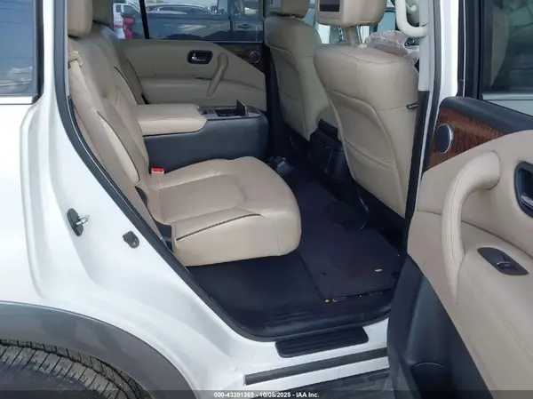 JN8AY2NF8J9330153 2018 NISSAN ARMADA - Image 8