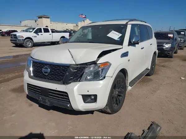JN8AY2NF8K9350372 2019 NISSAN ARMADA - Image 2