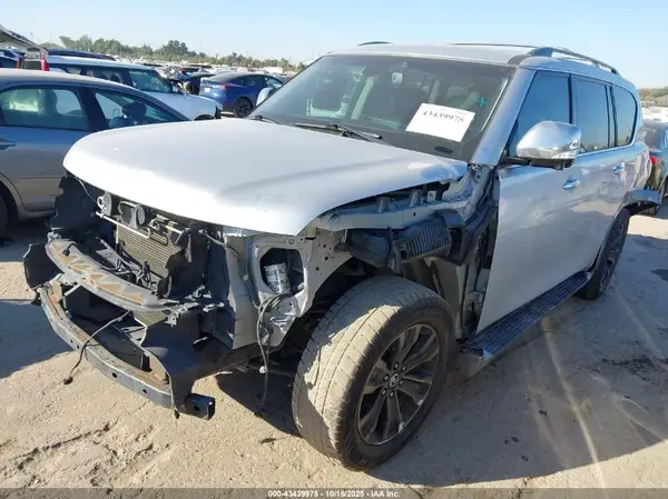JN8AY2NF9H9301576 2017 NISSAN ARMADA - Image 2