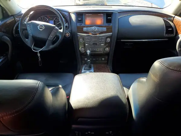 JN8AY2NFXH9300534 2017 NISSAN ARMADA - Image 8