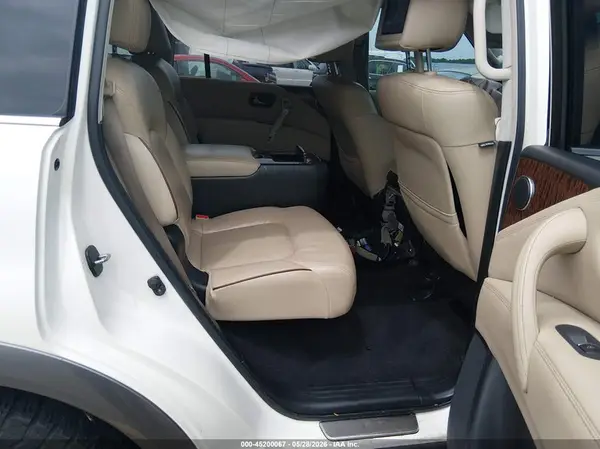 JN8AY2NFXH9301652 2017 NISSAN ARMADA - Image 8