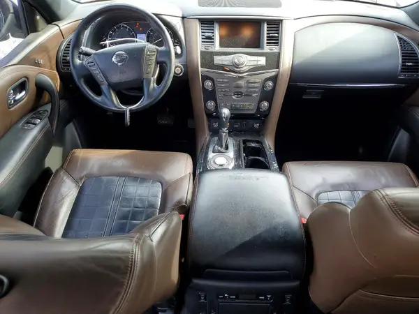 JN8AY2NFXJ9332549 2018 NISSAN ARMADA - Image 8