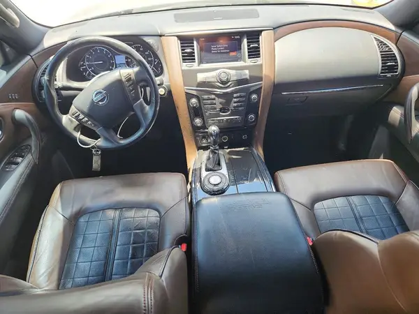 JN8AY2NFXJ9332650 2018 NISSAN ARMADA - Image 8