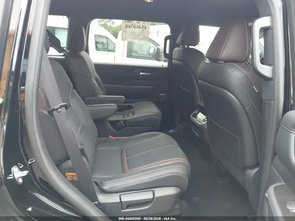JN8AY3BB4T9121034 2026 NISSAN ARMADA - Image 8