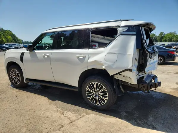 JN8AY3BD3S9300679 2025 NISSAN ARMADA - Image 2