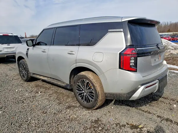 JN8AY3BE1S9400207 2025 NISSAN ARMADA - Image 2