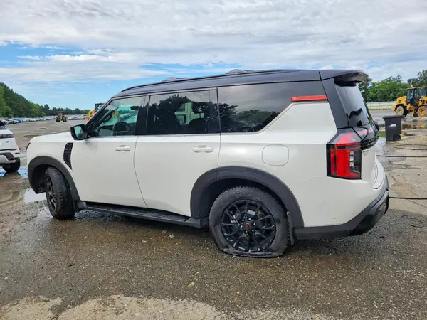 JN8AY3DE0S9404780 2025 NISSAN ARMADA - Image 2
