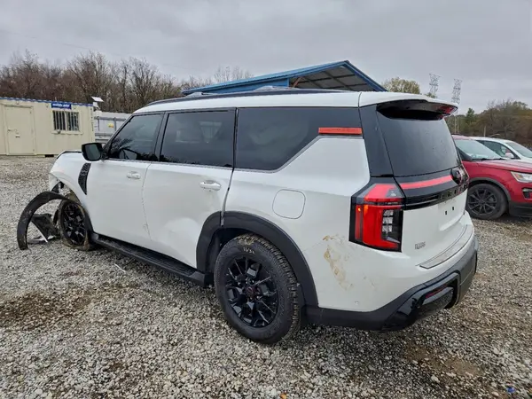 JN8AY3DE6S9402631 2025 NISSAN ARMADA - Image 2