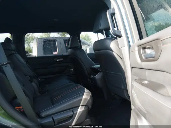 JN8AY3DE8S9401027 2025 NISSAN ARMADA - Image 8