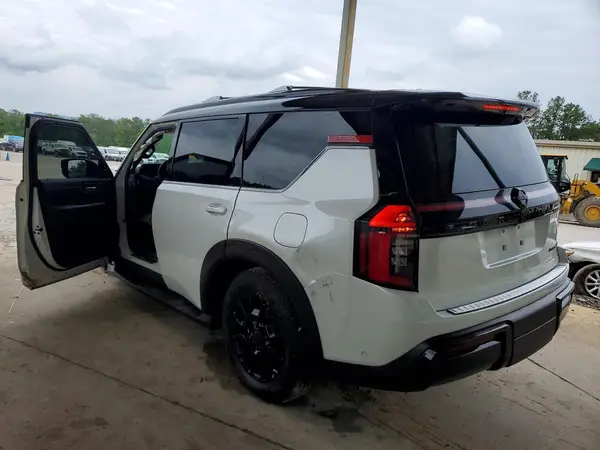 JN8AY3DE9S9401523 2025 NISSAN ARMADA - Image 2