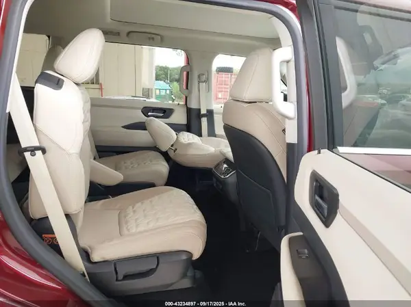 JN8AY3EA5S9001132 2025 NISSAN ARMADA - Image 8