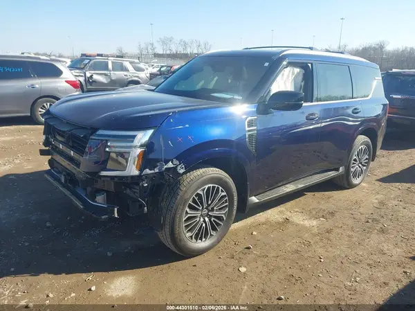 JN8AY3EA7S9000063 2025 NISSAN ARMADA - Image 2