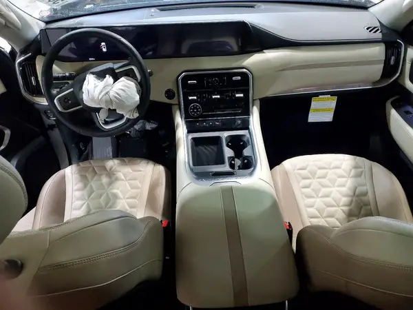 JN8AY3EB0T9121138 2026 NISSAN ARMADA - Image 8