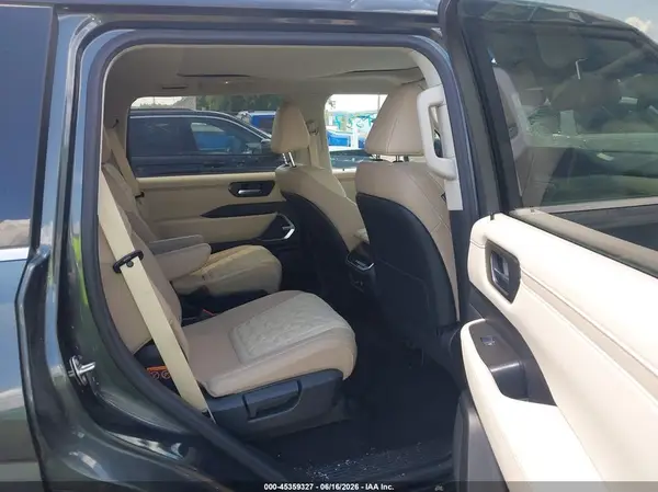 JN8AY3EB2S9102945 2025 NISSAN ARMADA - Image 8