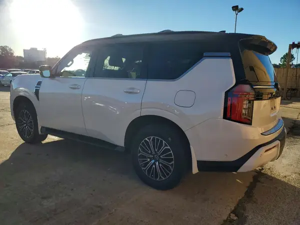 JN8AY3ED8S9301256 2025 NISSAN ARMADA - Image 2