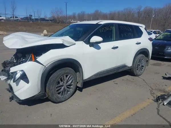JN8BT3AB0RW438906 2024 NISSAN ROGUE - Image 2
