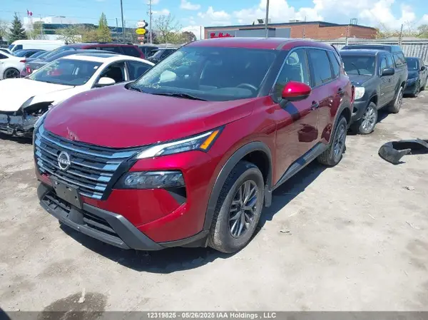 JN8BT3AB1RW170366 2024 NISSAN ROGUE - Image 2