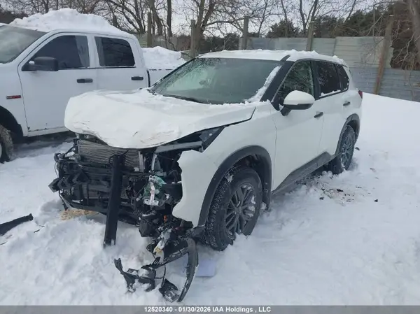 JN8BT3AB2RW288040 2024 NISSAN ROGUE - Image 2