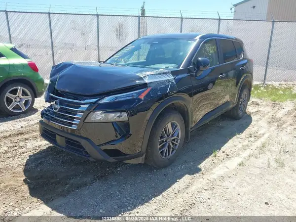 JN8BT3AB2RW439913 2024 NISSAN ROGUE - Image 2