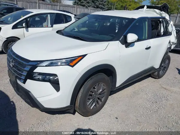 JN8BT3AB4RW424796 2024 NISSAN ROGUE - Image 2