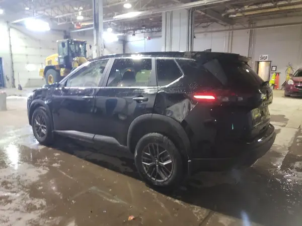 JN8BT3AB4RW440769 2024 NISSAN ROGUE - Image 2