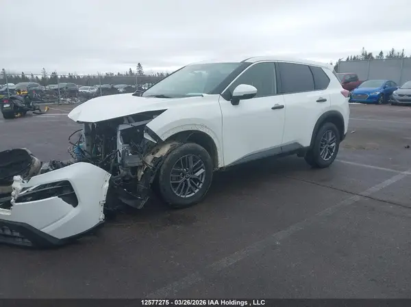 JN8BT3AB6RW422452 2024 NISSAN ROGUE - Image 2