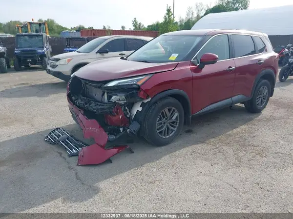 JN8BT3AB9RW179249 2024 NISSAN ROGUE - Image 2