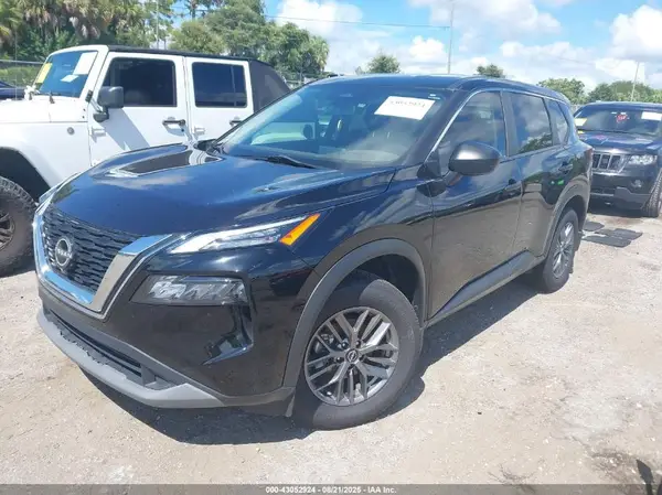 JN8BT3ABXPW468802 2023 NISSAN ROGUE - Image 2