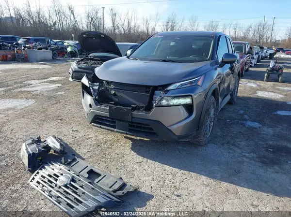 JN8BT3ABXRW437553 2024 NISSAN ROGUE - Image 2