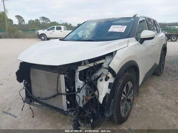 JN8BT3BA0PW004178 2023 NISSAN ROGUE - Image 2