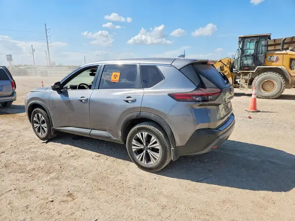 JN8BT3BA0PW429576 2023 NISSAN ROGUE - Image 2