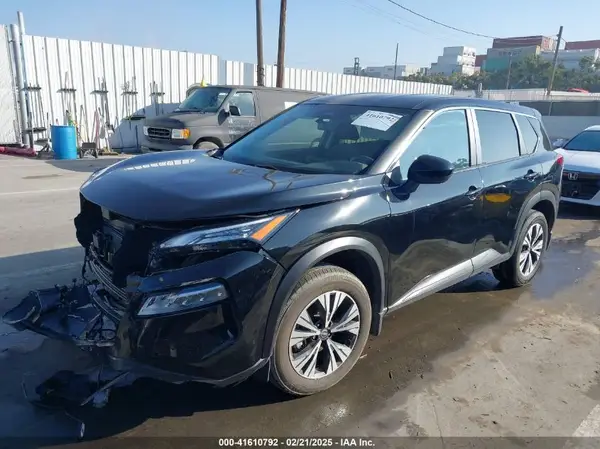 JN8BT3BA0PW437998 2023 NISSAN ROGUE - Image 2